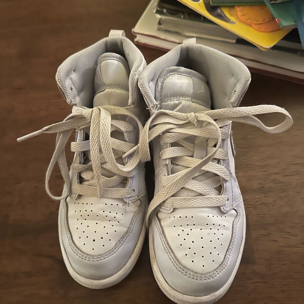 Nike Kids Light Gray and White High-Top Sneakers - Picture 2 of 7